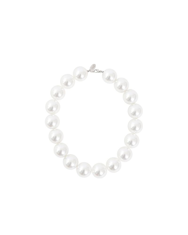 UTG X Fruta<br> big pearl necklace<br> (2 colors)