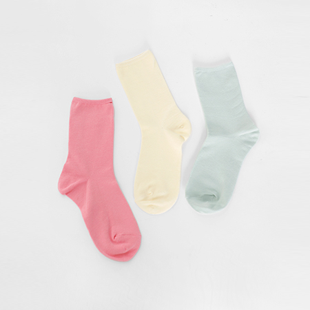 soft colorful socks<br> (5 colors)