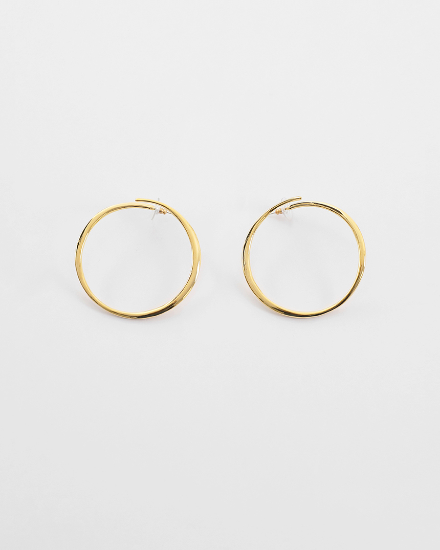 UTG Curved Earrings