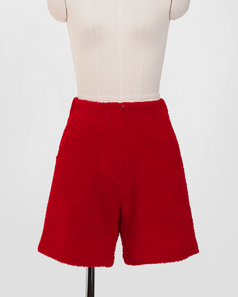 wool-blend boucle shorts<br> (3 colors)